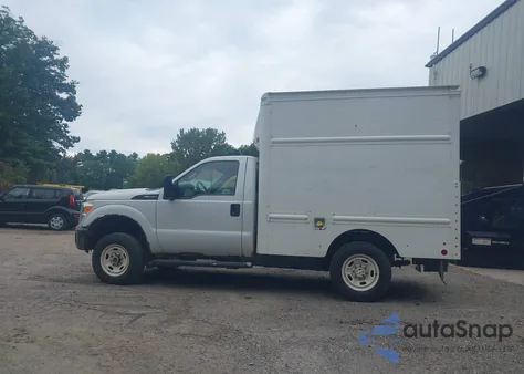 2015 Ford F-250 Xl из США, поврежденный, VIN 1FDBF2B62FEA47574